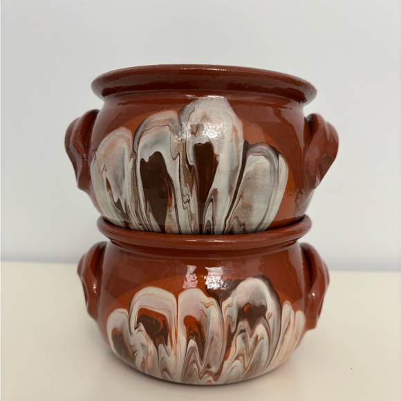 Handcrafted Vintage Troyan Pottery Terracotta Cooking Pots with Unique Glaze - Picture 4 of 10